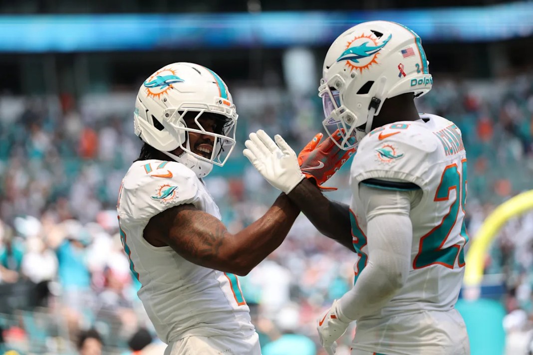 NFL News and Injury Updates: Dolphins WR Jaylen Waddle Likely to Play Against Bills; Jayden Daniels Misses Practice Again