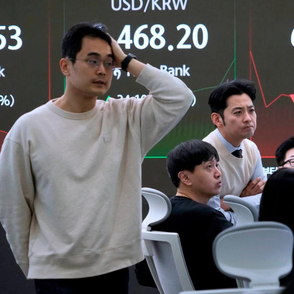Global stocks tumble as Donald Trump offers no respite from tariffs Global stocks tumble as Donald Trump offers no respite from tariffs