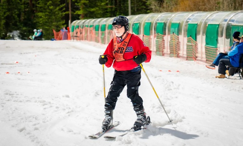 ‘You have to keep working.’ The veteran Stark, 79, embraces curling and skiing ‘You have to keep working.’ The veteran Stark, 79, embraces curling and skiing