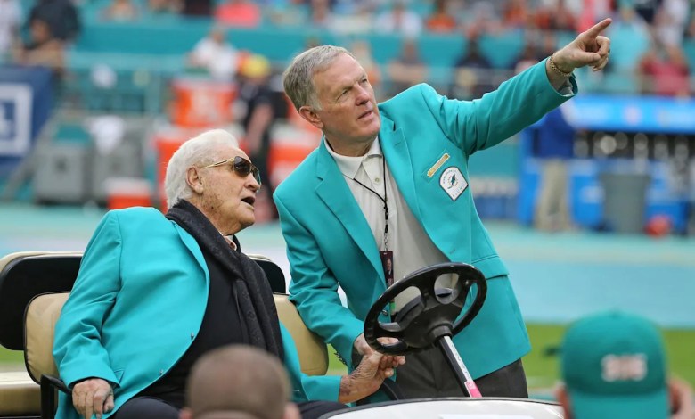 Current/former Miami Dolphins player you would most like to dine with Current/former Miami Dolphins player you would most like to dine with