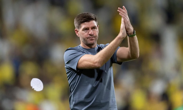 The Liverpool legend has already confirmed the rumors of the incoming coach The Liverpool legend has already confirmed the rumors of the incoming coach