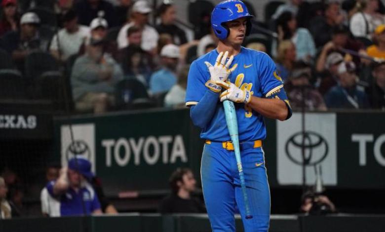 Saint Mary’s upsets No. 1 UCLA twice in three days to finish off the Bruins in dramatic fashion Saint Mary’s upsets No. 1 UCLA twice in three days to finish off the Bruins in dramatic fashion