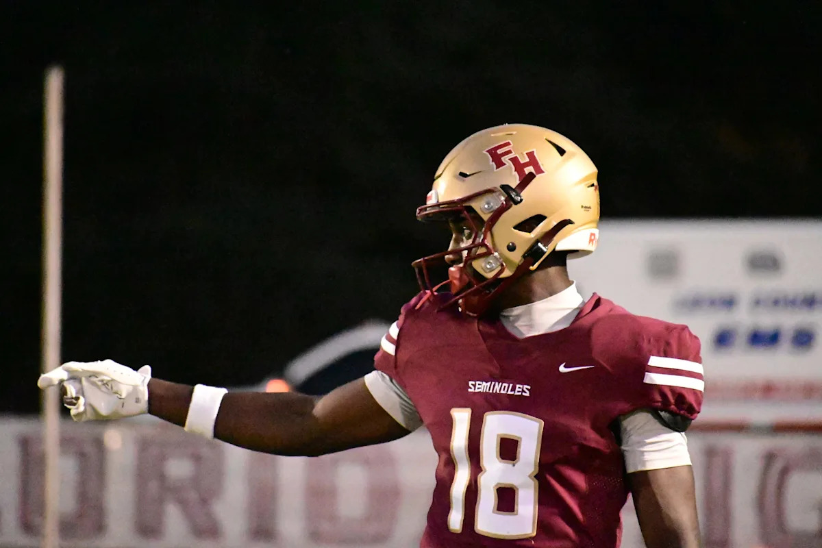 FSU football recruiting: Florida High’s Keenen Jeune signs as a walk-on FSU football recruiting: Florida High’s Keenen Jeune signs as a walk-on