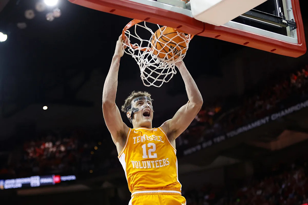 Tennessee-Florida basketball game injury report Tennessee-Florida basketball game injury report