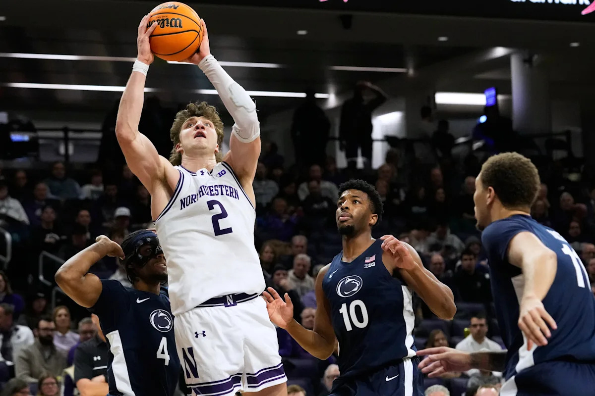 Martinelli scores 34, Singleton has a double-double as Northwestern downs Penn State 94-73 Martinelli scores 34, Singleton has a double-double as Northwestern downs Penn State 94-73