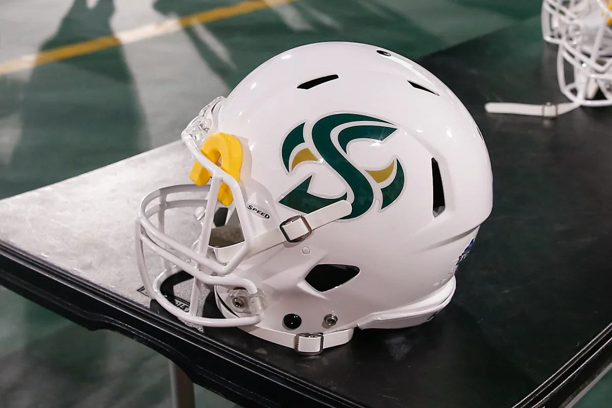 Sources: Sacramento State making aggressive effort to join FBS league, proposing an eight-figure entry fee Sources: Sacramento State making aggressive effort to join FBS league, proposing an eight-figure entry fee