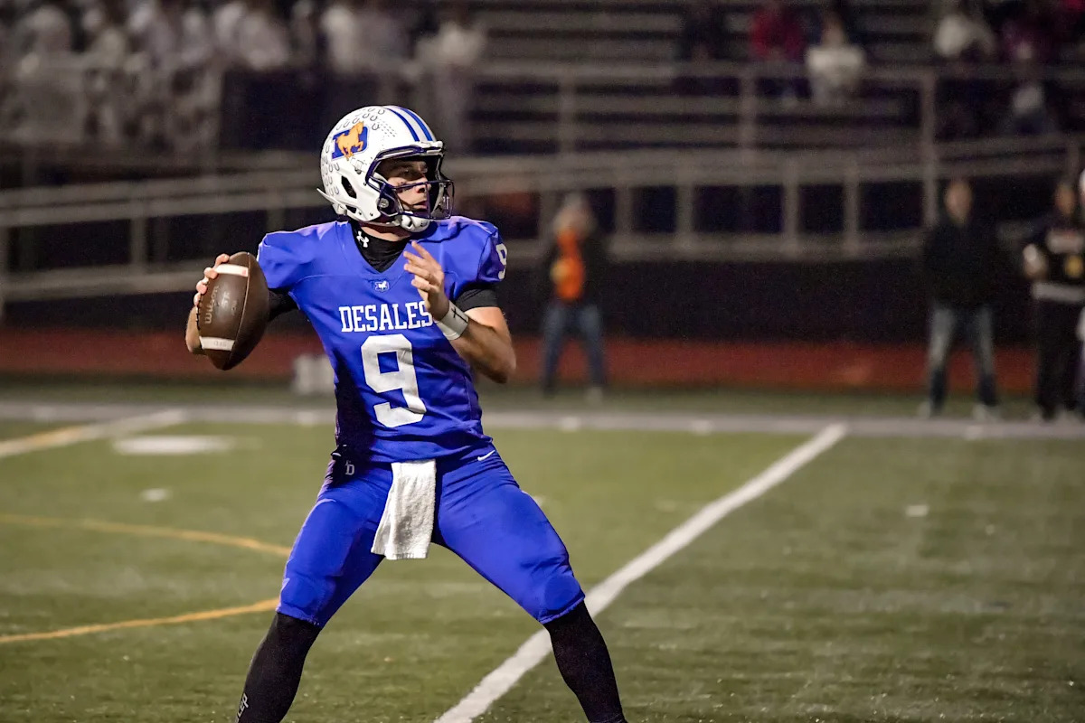 Son of Ryan Day, RJ, receives scholarship offer from Big Ten school Son of Ryan Day, RJ, receives scholarship offer from Big Ten school