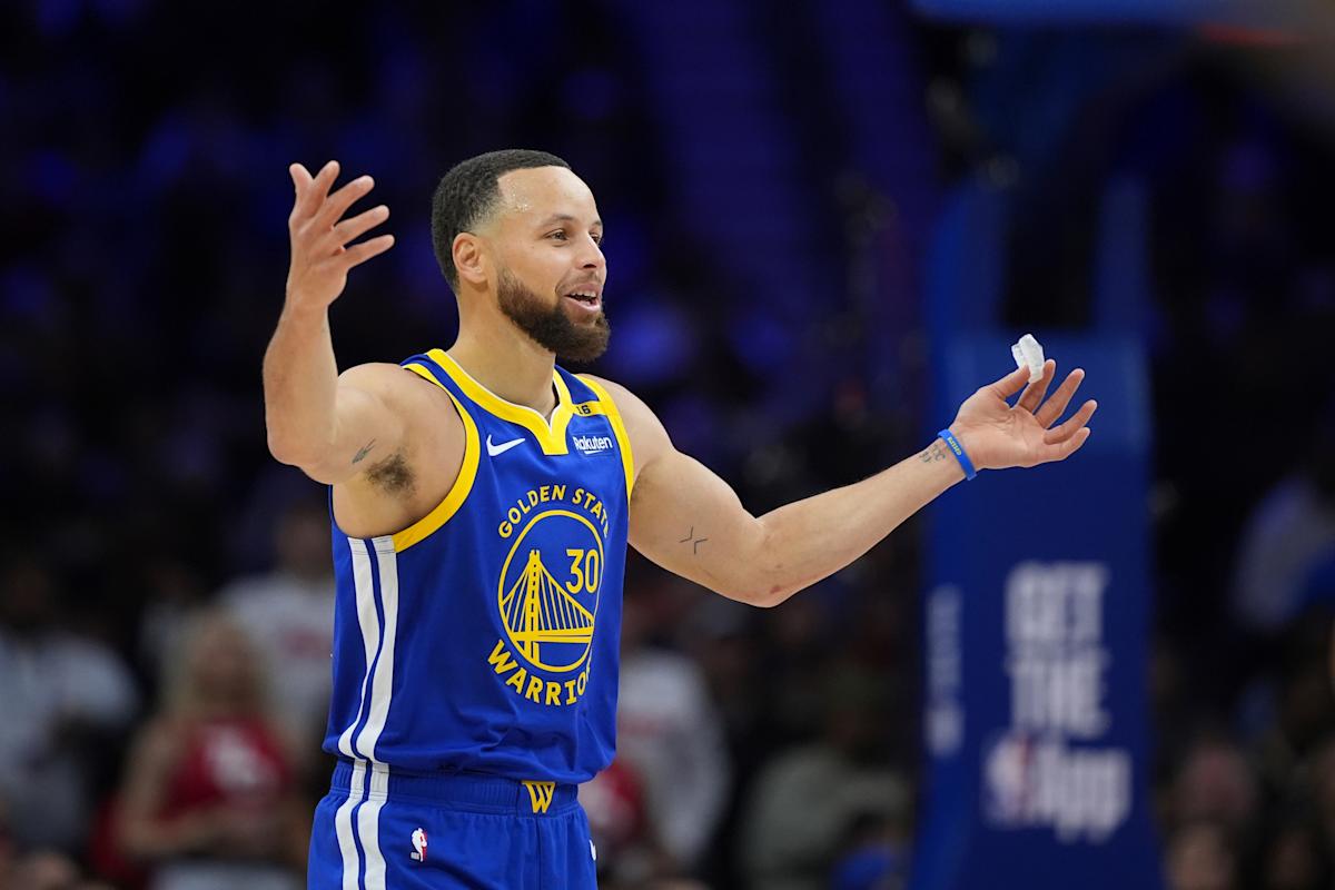 Stephen Curry dunks for 1st time in 6 years, but Quentin Grimes’ 44 points leads Sixers to win over Warriors Stephen Curry dunks for 1st time in 6 years, but Quentin Grimes’ 44 points leads Sixers to win over Warriors