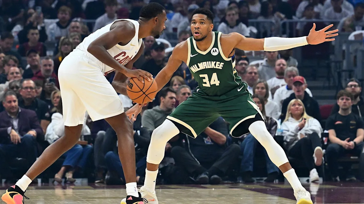 Giannis Antetokounmpo sidelined by calf strain: How much time he’ll miss and the fantasy impact Giannis Antetokounmpo sidelined by calf strain: How much time he’ll miss and the fantasy impact