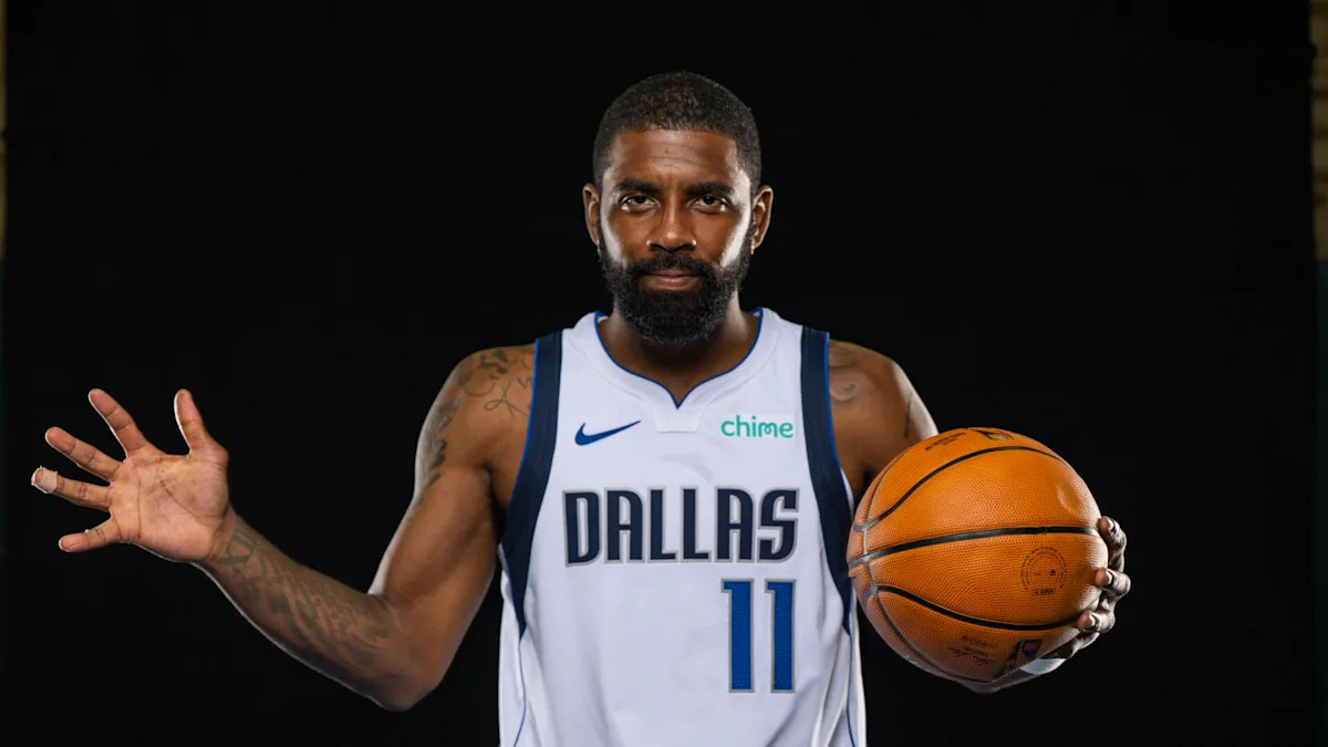 Report: Mavericks have no interest in trading Kyrie Irving; Anthony Davis might be different story Report: Mavericks have no interest in trading Kyrie Irving; Anthony Davis might be different story