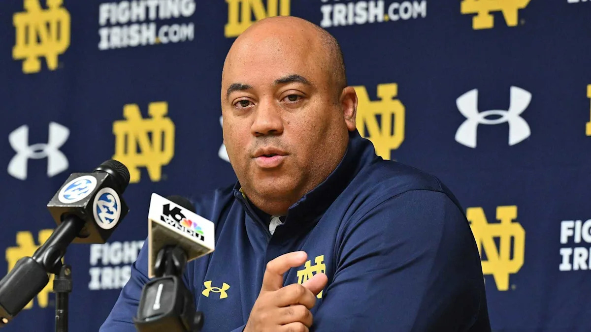 Notre Dame, Villanova to open hoops season in Rome with men’s-women’s doubleheader Notre Dame, Villanova to open hoops season in Rome with men’s-women’s doubleheader