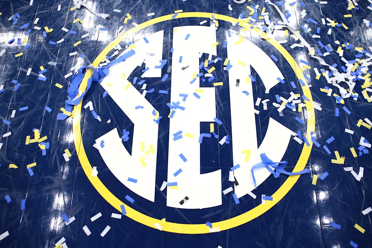 Where Alabama sits in updated SEC standings entering final weekend Where Alabama sits in updated SEC standings entering final weekend