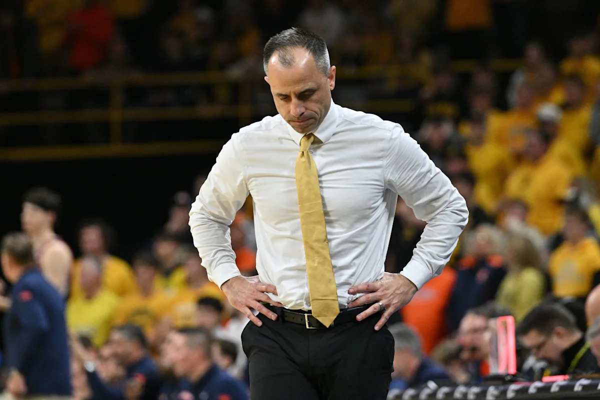 Iowa basketball slides in USA TODAY Sports Coaches Poll Iowa basketball slides in USA TODAY Sports Coaches Poll