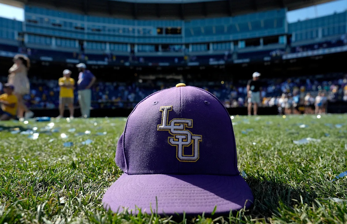 SEC Baseball Standings: Where LSU ranks after being swept again SEC Baseball Standings: Where LSU ranks after being swept again