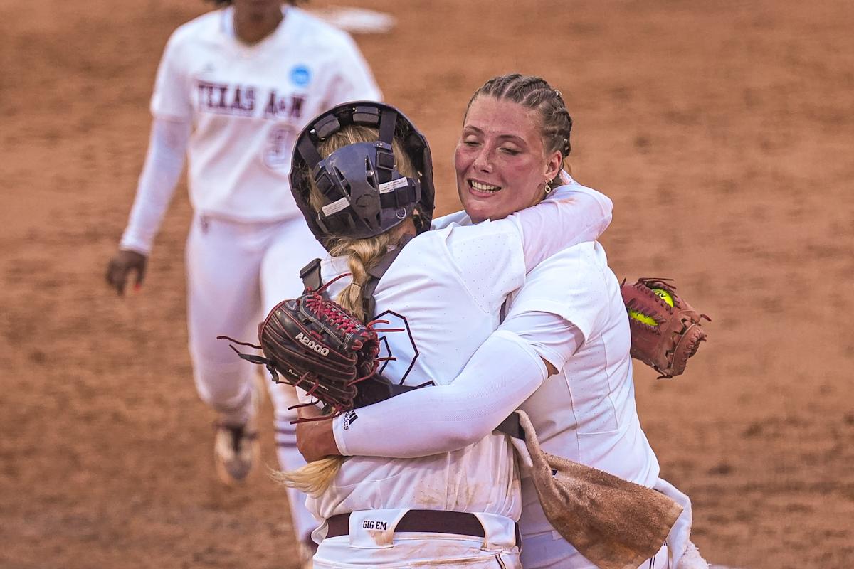 Texas A&M softball: Preview of Aggies softball as they open SEC play against Florida Texas A&M softball: Preview of Aggies softball as they open SEC play against Florida