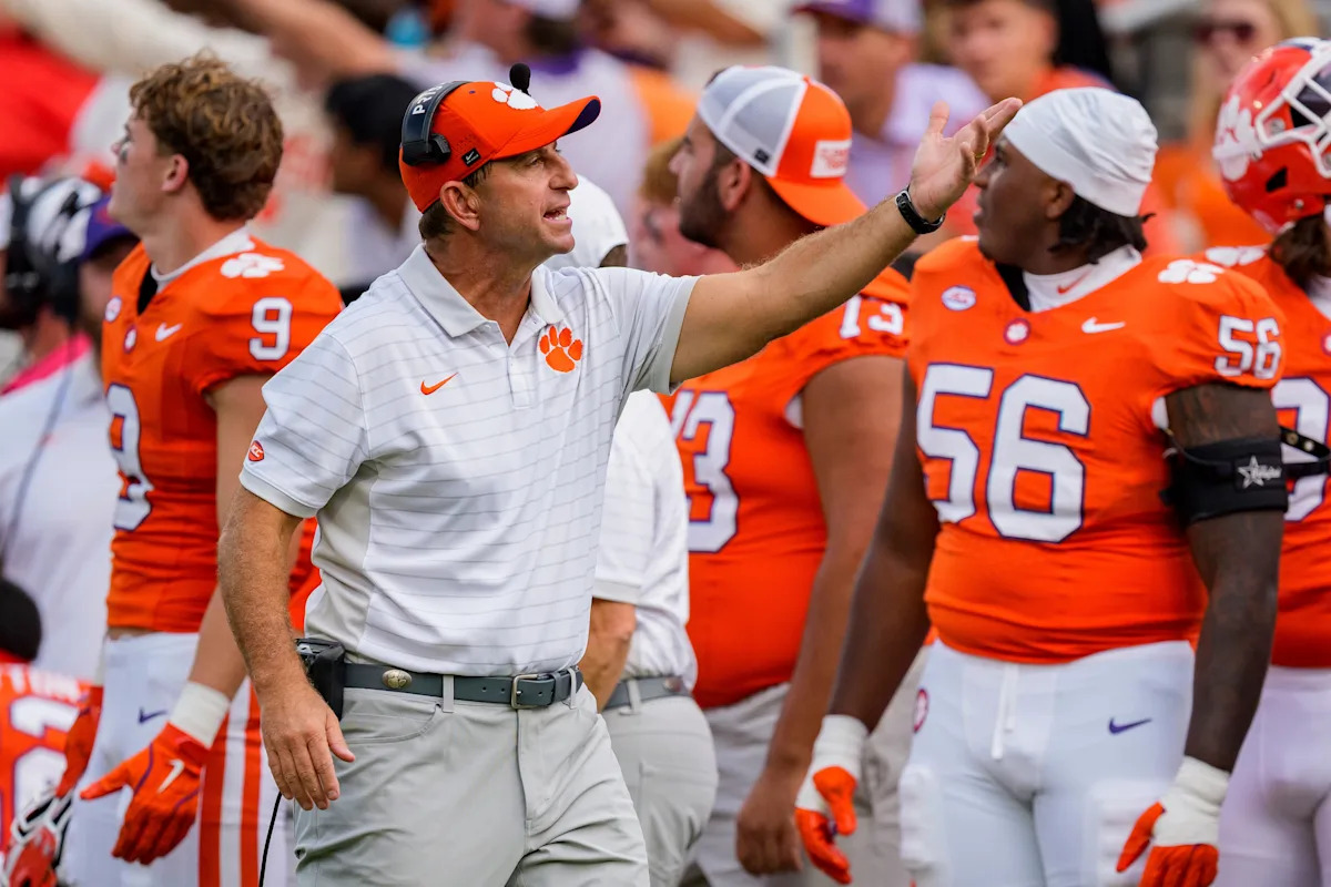 Dabo Swinney: Clemson’s 1-3 start is largely due to ‘a coaching failure’ Dabo Swinney: Clemson’s 1-3 start is largely due to ‘a coaching failure’