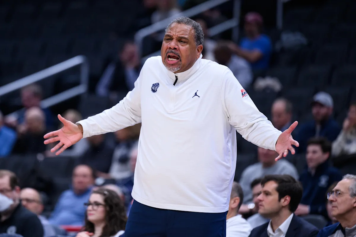 LINKS: Hoyas Stumble Against Butler in Home Defeat, 93-89 LINKS: Hoyas Stumble Against Butler in Home Defeat, 93-89