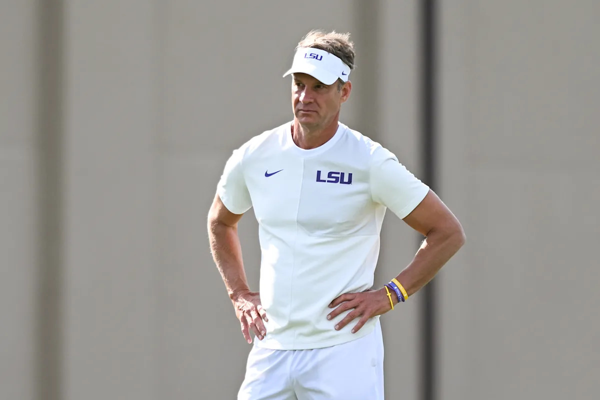 Lane Kiffin addresses high expectations as LSU opens spring practice under its new coach Lane Kiffin addresses high expectations as LSU opens spring practice under its new coach
