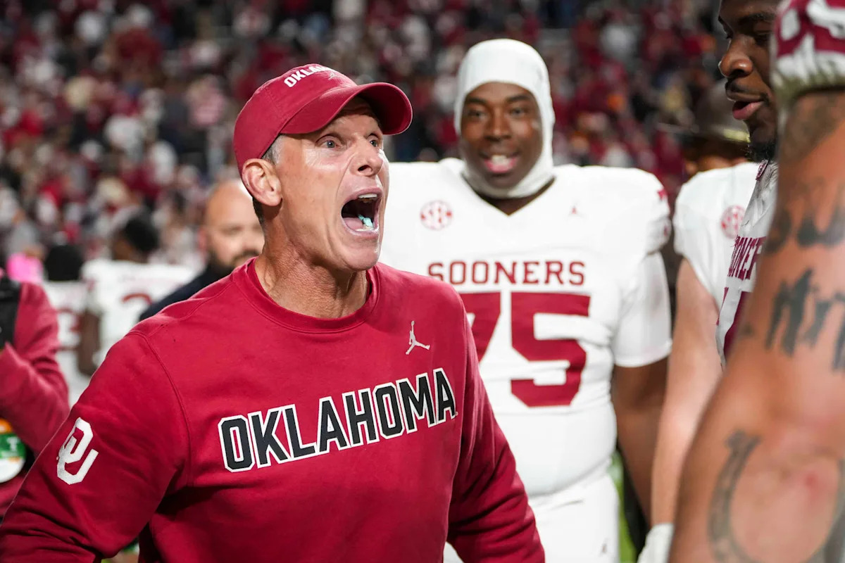 Oklahoma’s players praise Brent Venables’ intensity and culture Oklahoma’s players praise Brent Venables’ intensity and culture