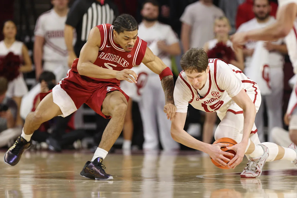 Darius Acuff Jr. posts 21 points and 9 assists to lead No. 15 Arkansas past Oklahoma 83-79 Darius Acuff Jr. posts 21 points and 9 assists to lead No. 15 Arkansas past Oklahoma 83-79