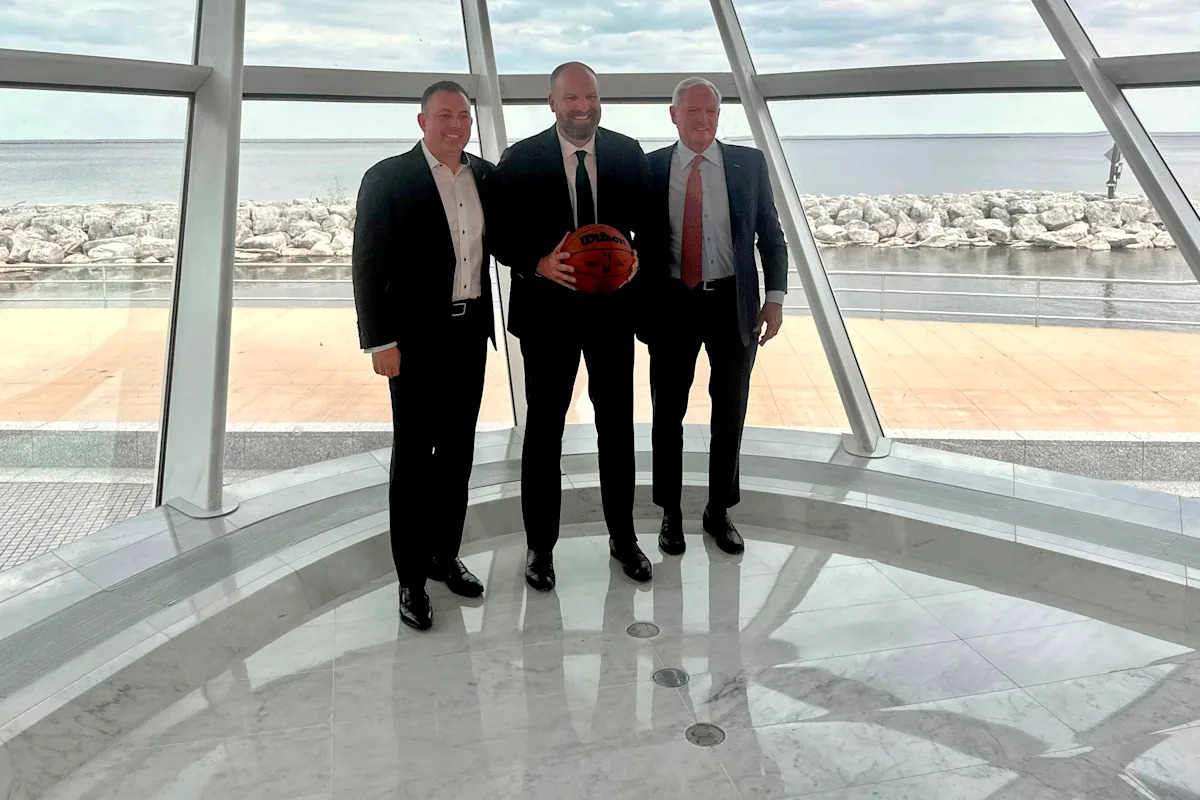 Bucks co-owner Jimmy Haslam wants Giannis Antetokounmpo’s future settled before the NBA draft Bucks co-owner Jimmy Haslam wants Giannis Antetokounmpo’s future settled before the NBA draft