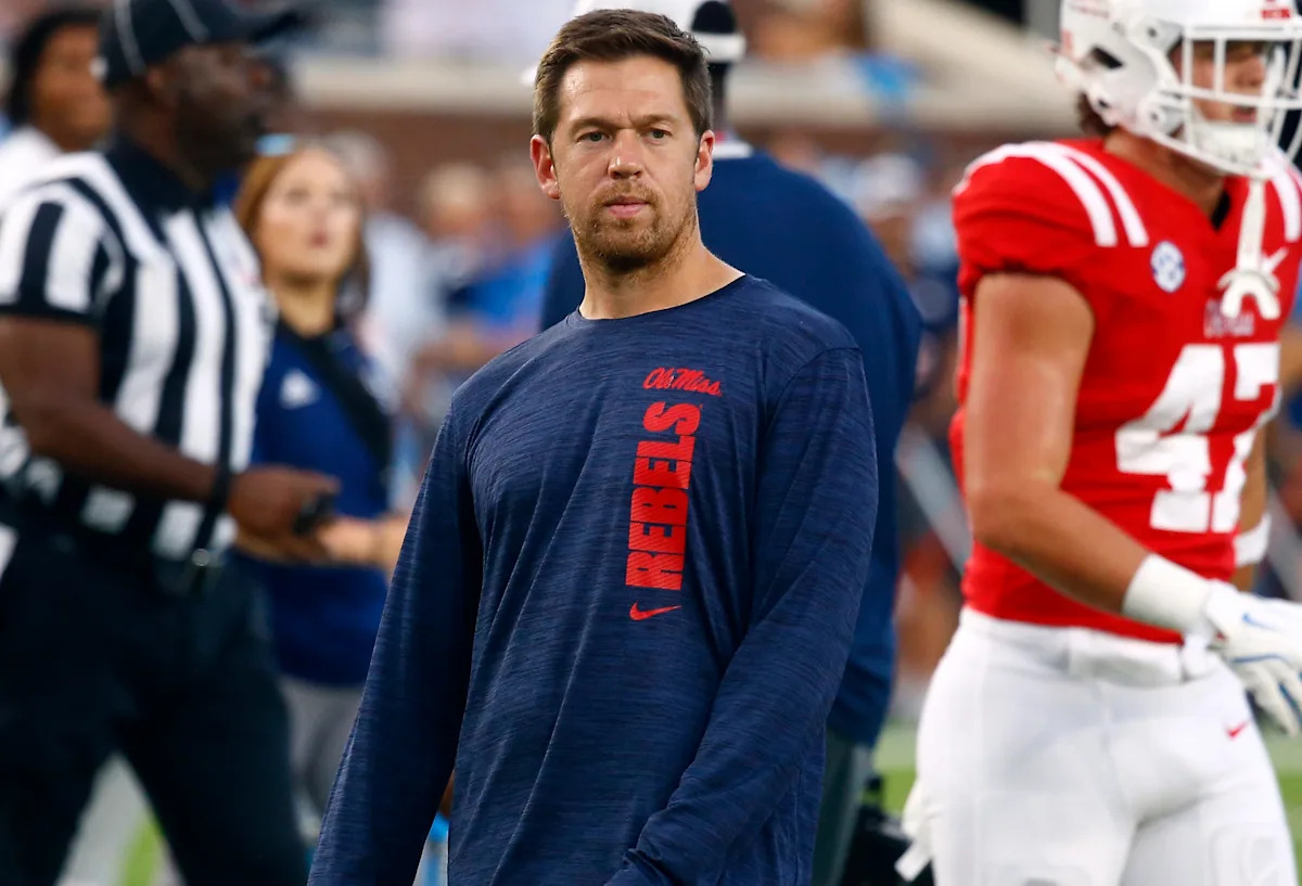 LSU’s Charlie Weis is college football next coaching star – an anomaly in get-yours world LSU’s Charlie Weis is college football next coaching star – an anomaly in get-yours world