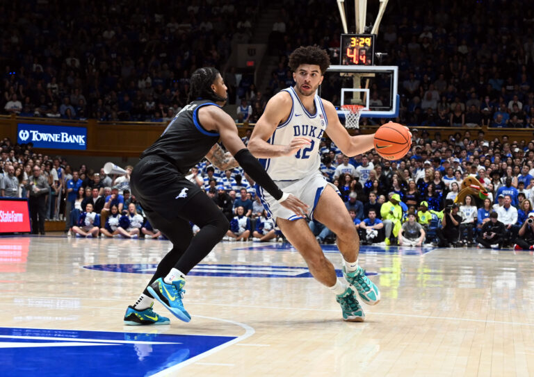Duke fans continue extreme tradition for college basketball tickets Duke fans continue extreme tradition for college basketball tickets