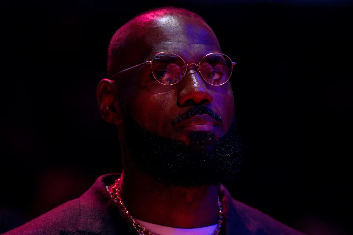 Regardless of LeBron James’ imminent return, the NBA’s star disaster worsens Regardless of LeBron James’ imminent return, the NBA’s star disaster worsens