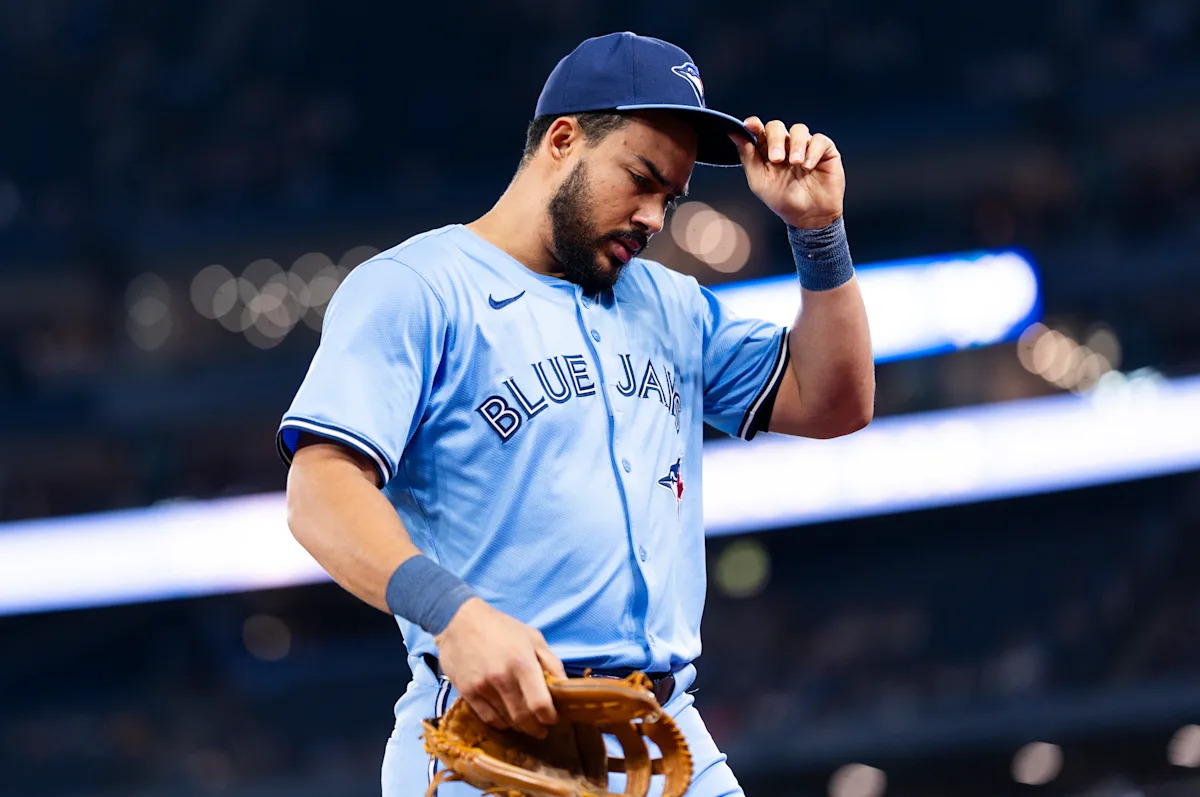 Blue Jays OF Anthony Santander to bear shoulder surgical procedure, miss 5-6 months Blue Jays OF Anthony Santander to bear shoulder surgical procedure, miss 5-6 months