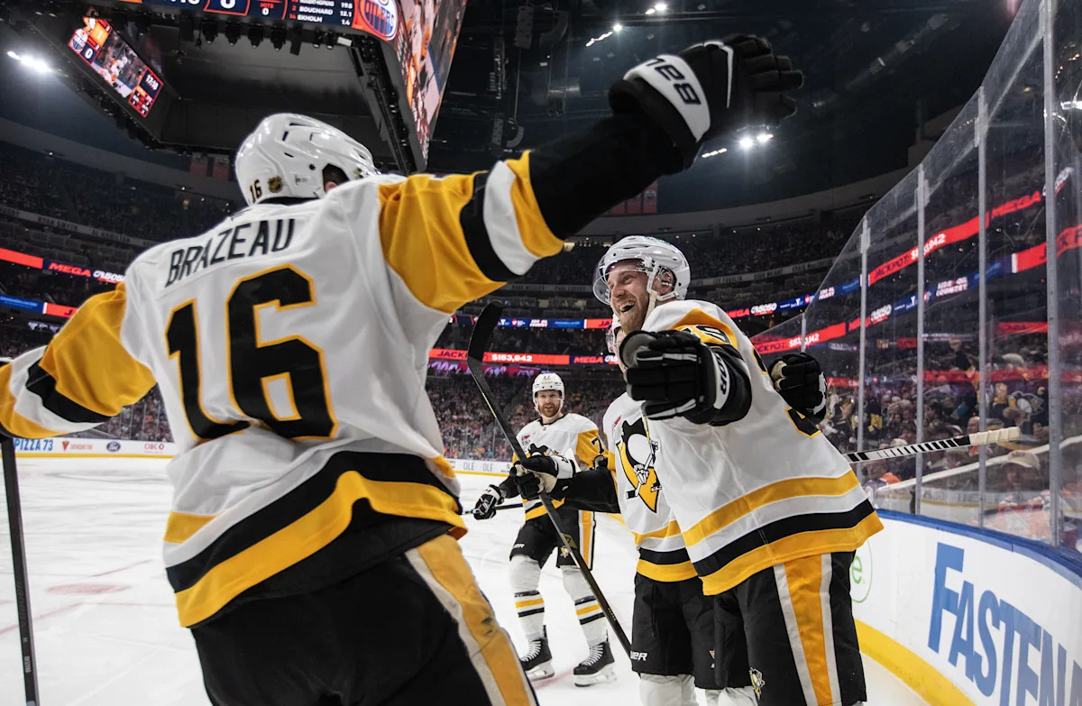 Penguins rating 3 objectives in early 37-second span in 6-2 victory over Oilers Penguins rating 3 objectives in early 37-second span in 6-2 victory over Oilers
