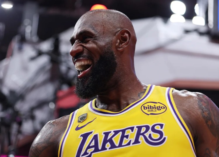 Lakers star LeBron James reaches one other postseason scoring milestone Lakers star LeBron James reaches one other postseason scoring milestone
