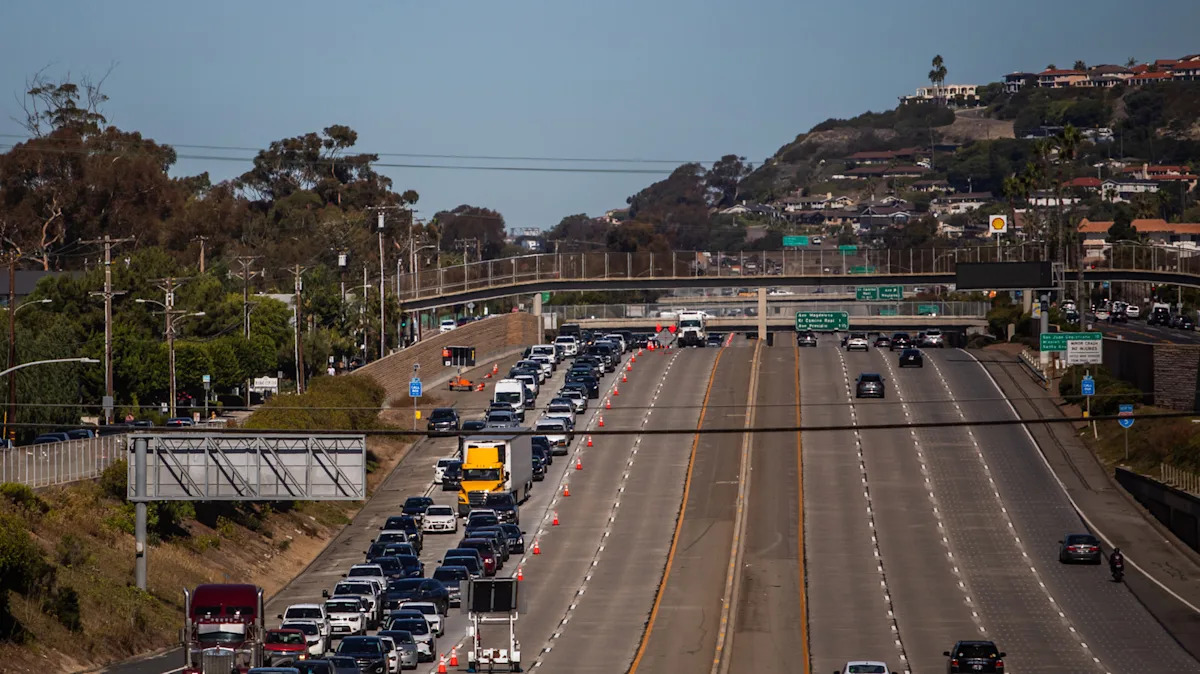 The Navy Fired Stay Munitions Over A California Freeway, And Drivers Are Not Completely satisfied The Navy Fired Stay Munitions Over A California Freeway, And Drivers Are Not Completely satisfied