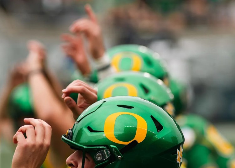 QB Bryson Beaver’s household, arm expertise made him prime goal for Geese QB Bryson Beaver’s household, arm expertise made him prime goal for Geese