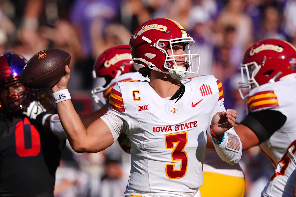 Longtime Iowa State beginning QB Rocco Becht to switch Longtime Iowa State beginning QB Rocco Becht to switch