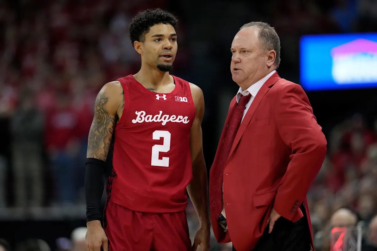 Greg Gard laments defensive effort, questions lineup after Nebraska loss Greg Gard laments defensive effort, questions lineup after Nebraska loss