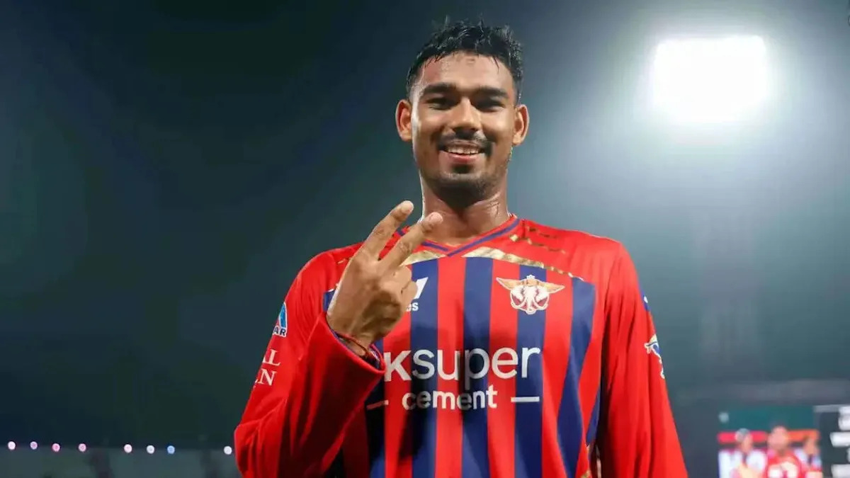 Mukul Choudhary: 36 sixes in an innings, 500 km bus rides, an MS Dhoni dream Mukul Choudhary: 36 sixes in an innings, 500 km bus rides, an MS Dhoni dream