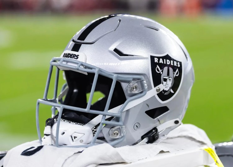 Raiders veteran deal with heads to order/retired checklist Raiders veteran deal with heads to order/retired checklist