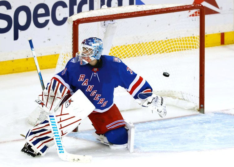 Rangers goaltender Igor Shesterkin leaves sport towards the Mammoth due to damage Rangers goaltender Igor Shesterkin leaves sport towards the Mammoth due to damage