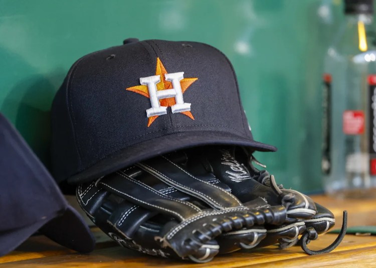 Projecting the Astros Opening Day roster Projecting the Astros Opening Day roster