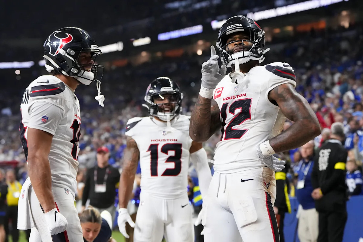 Fantasy Soccer Week 14 Toolkit: Rankings, sleepers, begin/sit lineup recommendation and extra Fantasy Soccer Week 14 Toolkit: Rankings, sleepers, begin/sit lineup recommendation and extra