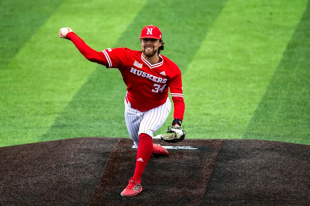 Nebraska baseball falls in Coaches Ballot after weekend struggles Nebraska baseball falls in Coaches Ballot after weekend struggles