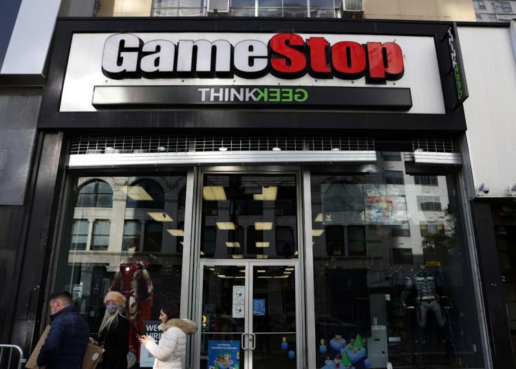 GameStop reportedly shuts down greater than 400 US shops GameStop reportedly shuts down greater than 400 US shops