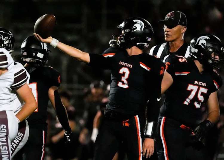 Solon’s Eli Kampman, son of former Hawkeye, commits to Iowa soccer Solon’s Eli Kampman, son of former Hawkeye, commits to Iowa soccer