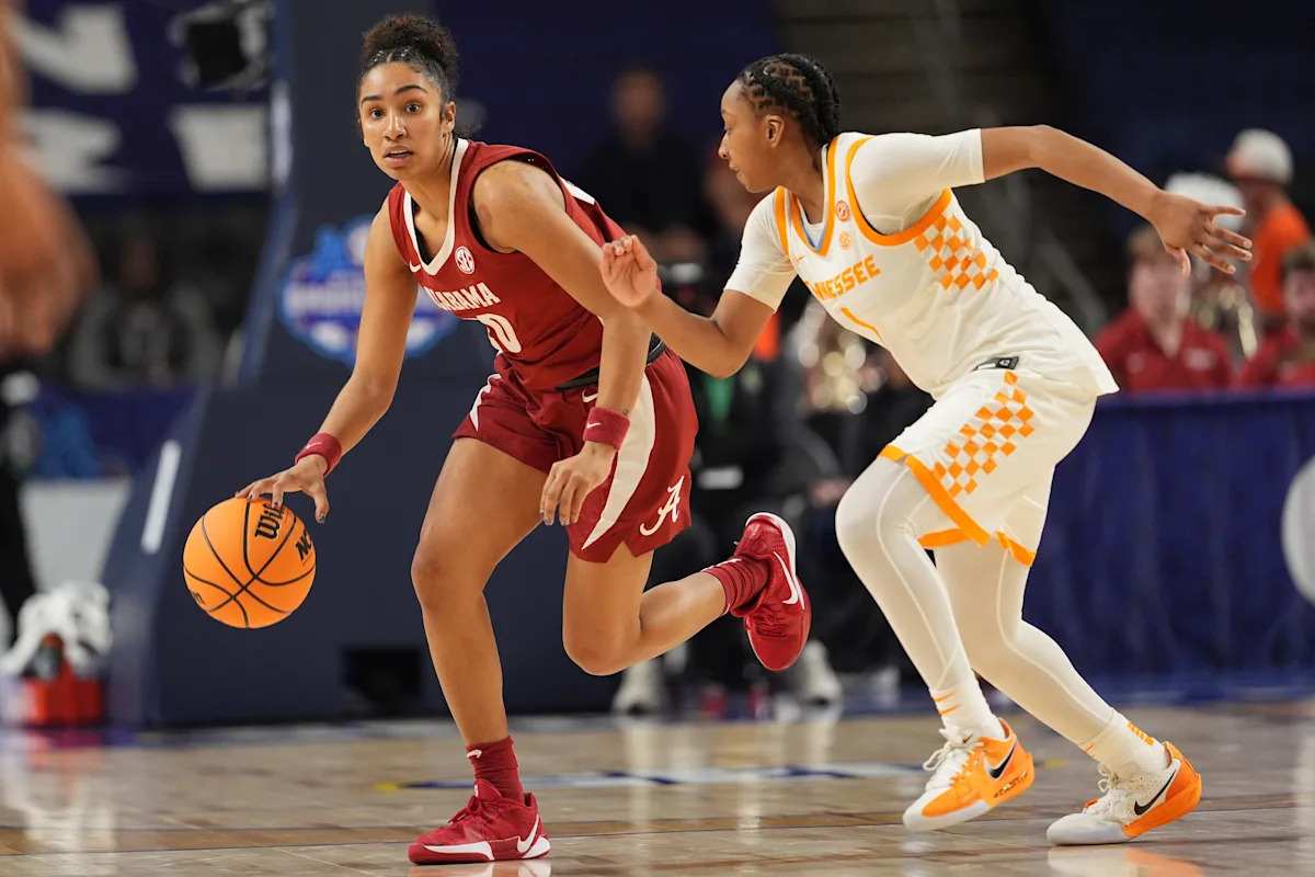 Alabama basketball eliminates Girl Vols in SEC Match Alabama basketball eliminates Girl Vols in SEC Match