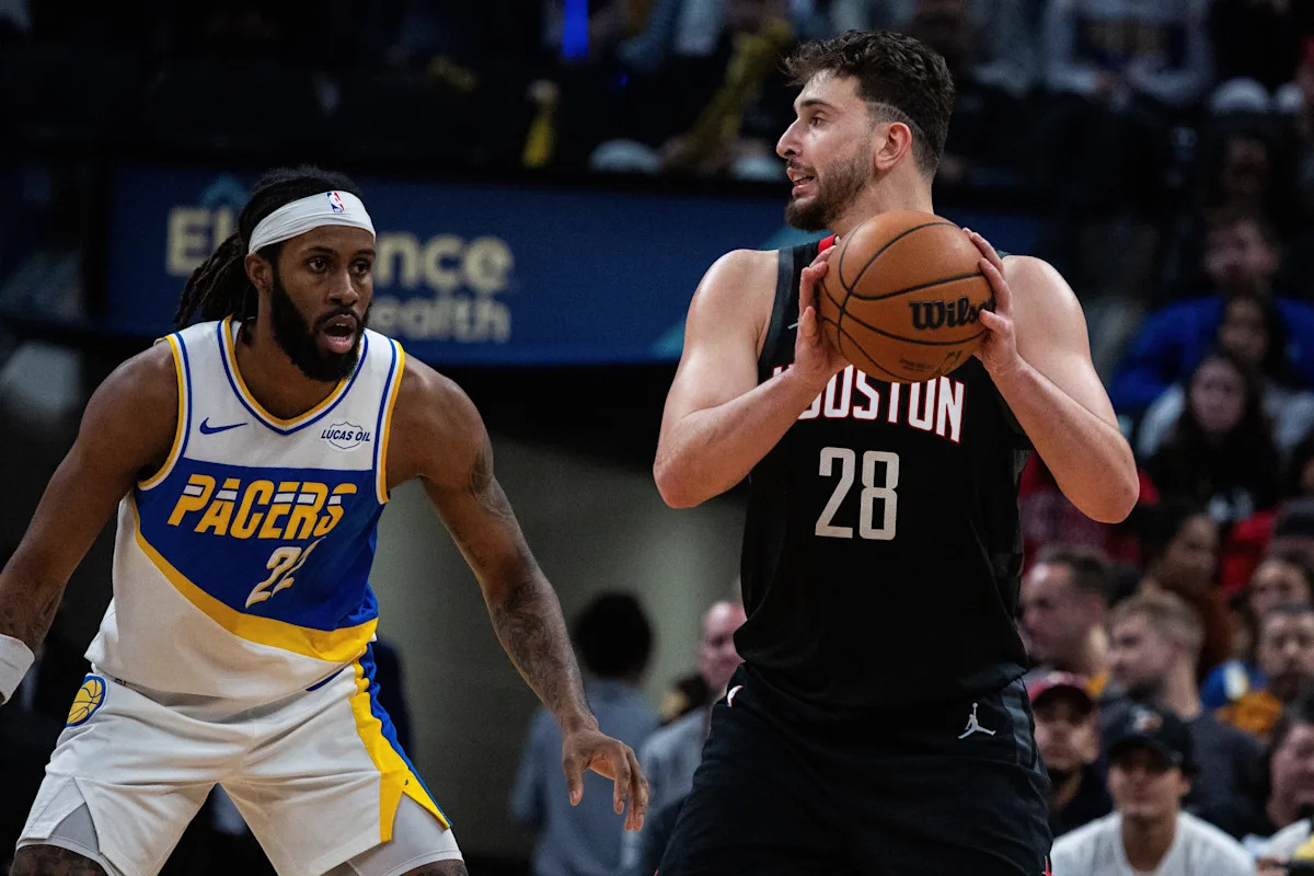 HoopsHype Day by day: Alperen Sengun dominates, Dominick Barlow enjoys breakout evening HoopsHype Day by day: Alperen Sengun dominates, Dominick Barlow enjoys breakout evening