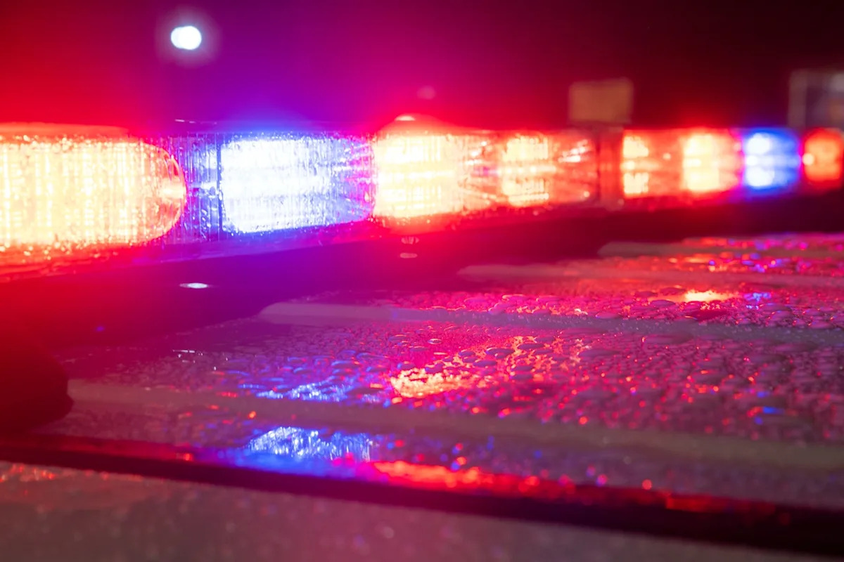 Portion of I-95 closed for a number of hours after tractor-trailer crash Portion of I-95 closed for a number of hours after tractor-trailer crash