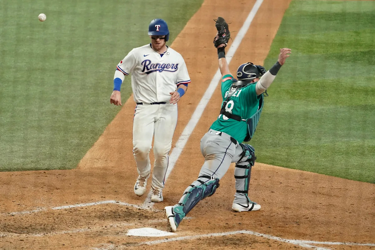 Mariners go off script, fall to 4-9 in shutout loss to Rangers Mariners go off script, fall to 4-9 in shutout loss to Rangers
