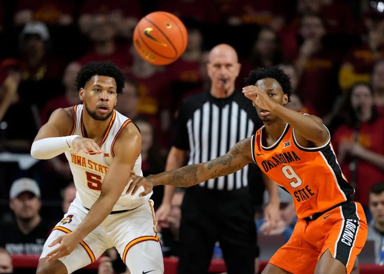 No. 3 Iowa State takes management late in 1st half vs. Oklahoma State and wins 83-71 to enhance to 16-0 No. 3 Iowa State takes management late in 1st half vs. Oklahoma State and wins 83-71 to enhance to 16-0