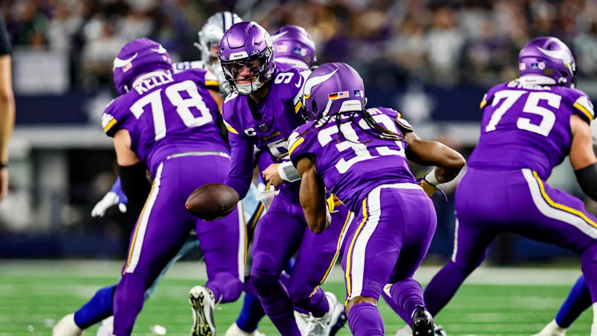 Vikings take 24-23 lead late in third quarter Vikings take 24-23 lead late in third quarter