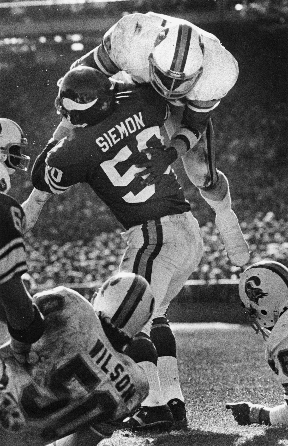 Vikings LB Jeff Siemon Has Handed Away Vikings LB Jeff Siemon Has Handed Away